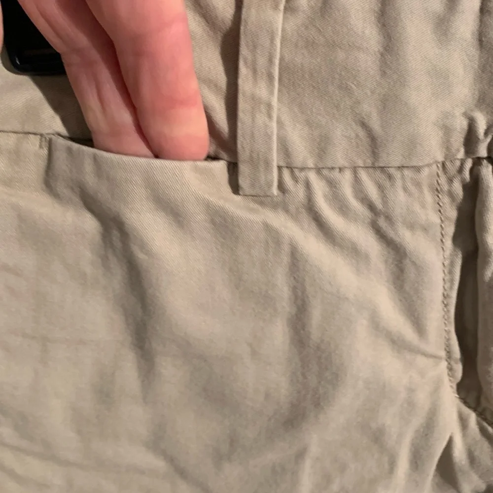 Ann Taylor Loft Khaki Chino shorts EUC